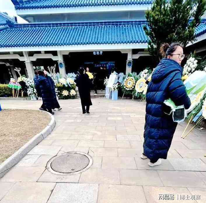 【教育赛道复盘】十七年深耕方法论:张雪峰如何重塑高考志愿咨询行业格局 教育招生