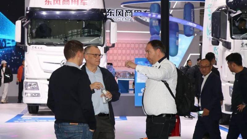 腰斩的卖地收入与坚守的民生温度:一个中部省份的财政选择 新闻 腰斩的卖地收入与坚守的民生温度:一个中部省份的财政选择 新闻